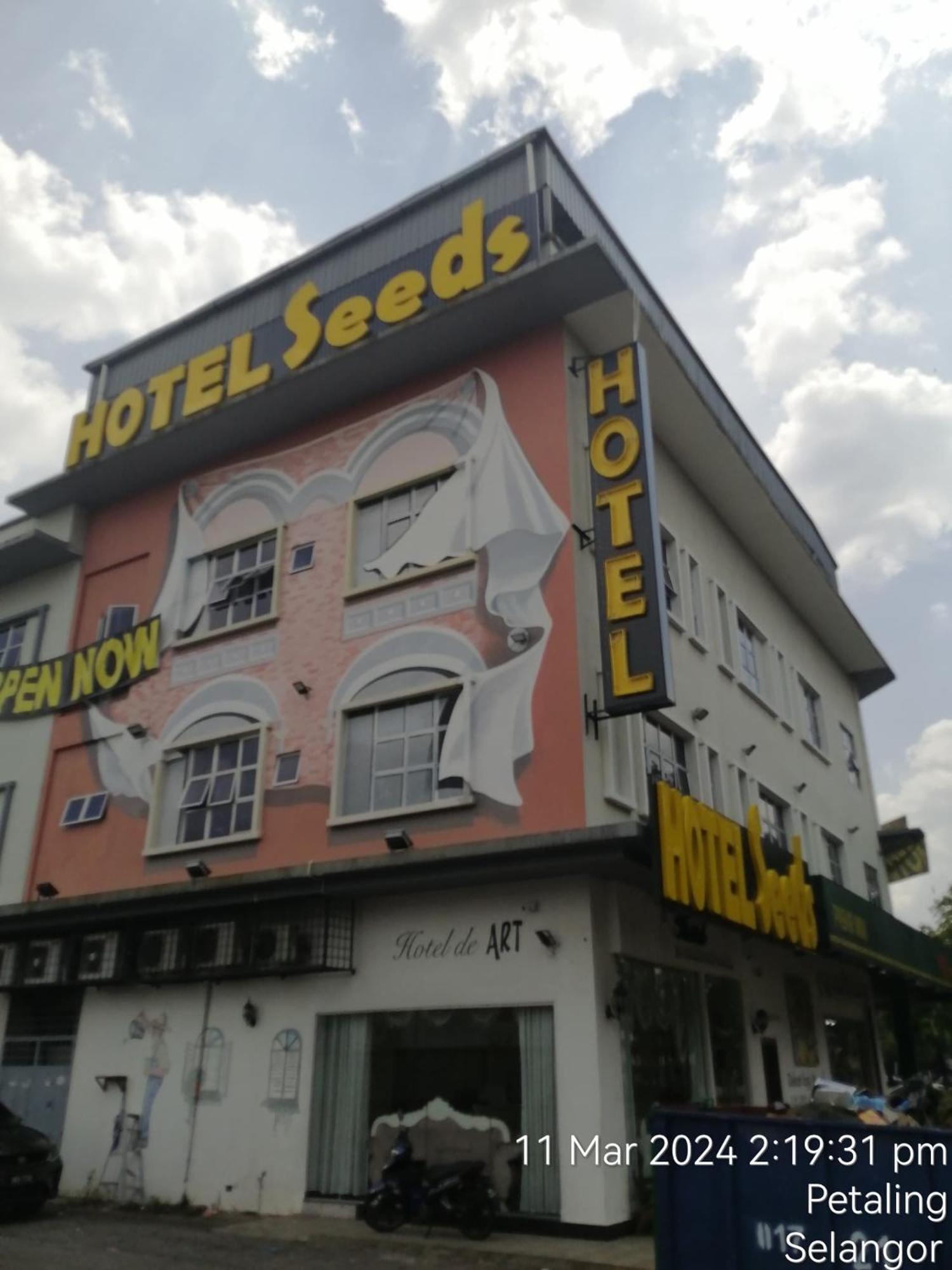 Seeds Hotel Shah Alam Section 19 Exterior photo